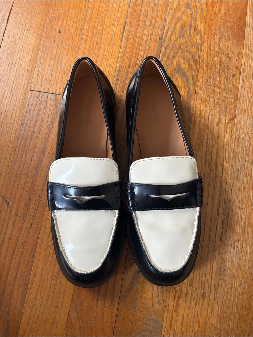 Madewell Black & White Leather Penny Loafers - Women size 7.5